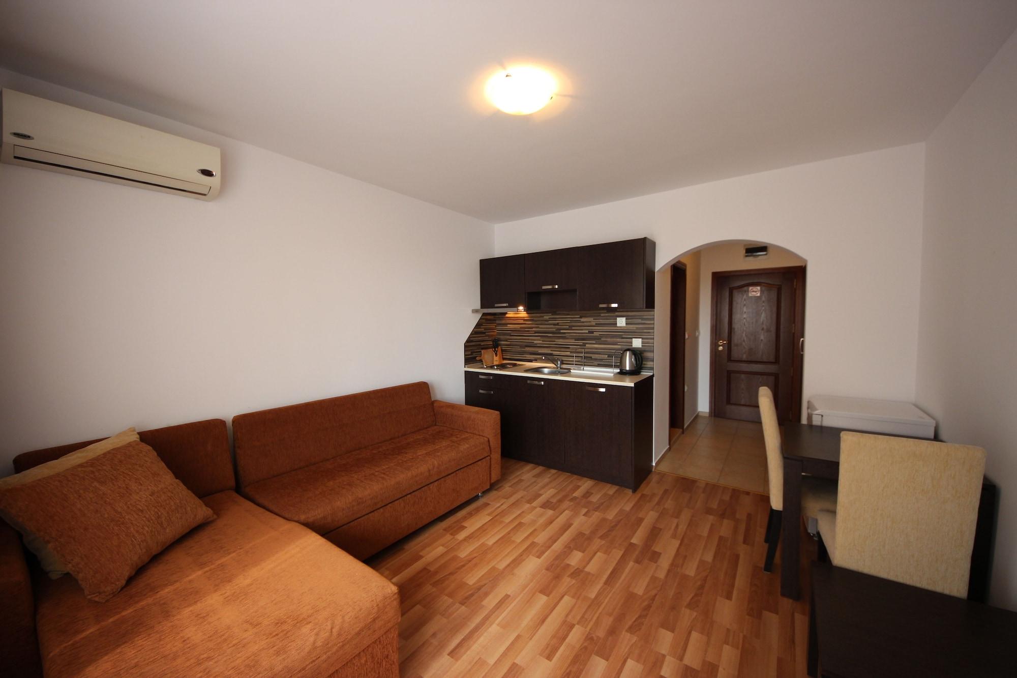 Menada Diamant Apartments Солнечный берег Экстерьер фото