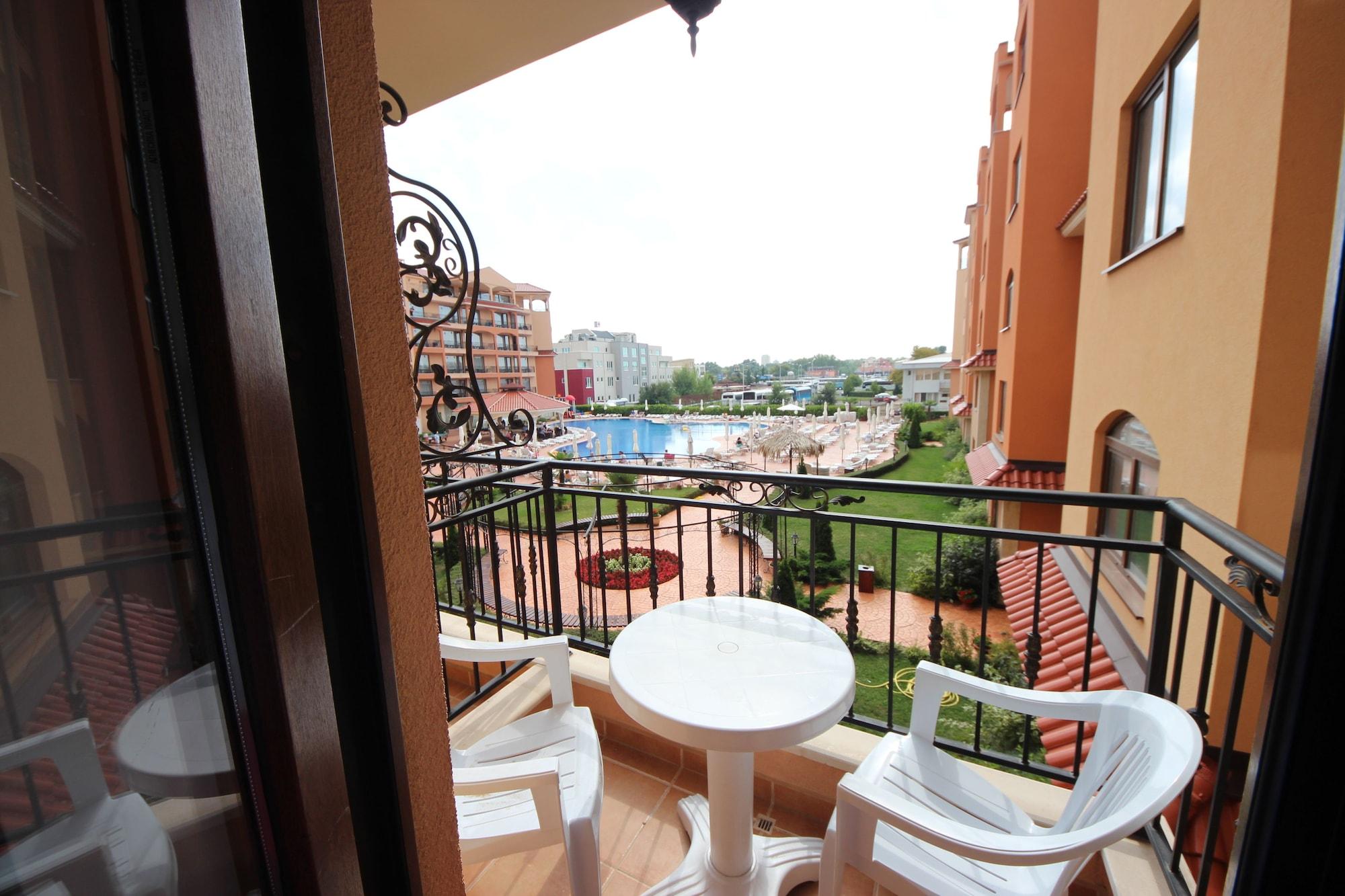 Menada Diamant Apartments Солнечный берег Экстерьер фото